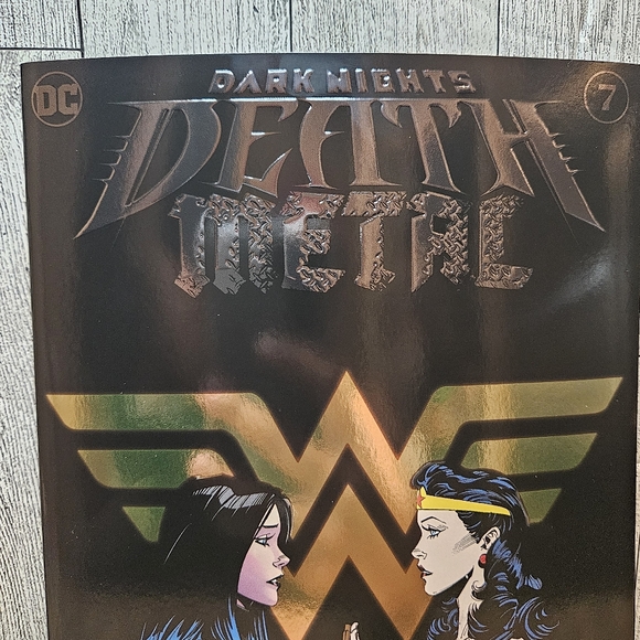 Dark Nights Death Metal #7 DC Comics Comic Book Foil Embossed Wonder Woman - Picture 7 of 9